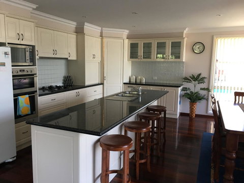 Ocean View Beach House - Sydney Tourism 8