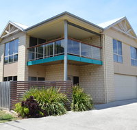 Ocean View Beach house - Sydney Tourism