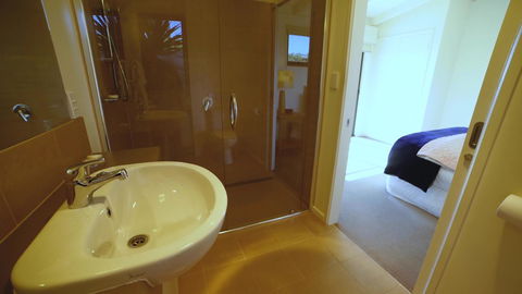 Limosa Rise - Sydney Tourism 22