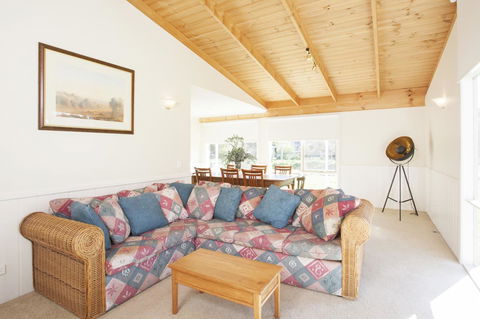 Beechworth Cedar Cottages - Sydney Tourism 1