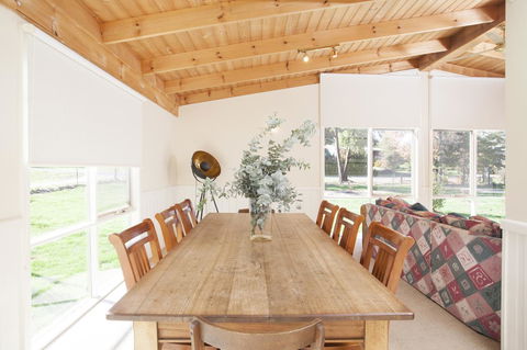 Beechworth Cedar Cottages - Sydney Tourism 3