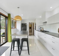 Fairhills - NEW LISTING beautifully styled - Sydney Tourism