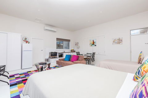 Cottages For Couples - Sydney Tourism 8