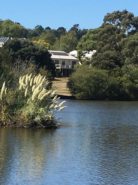 Lakeside Conti Villas - Sydney Tourism 0