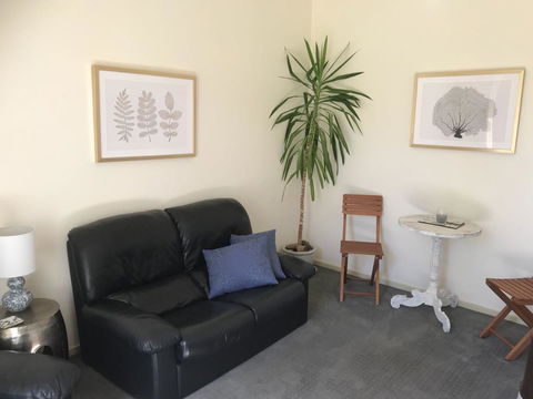 Lakeside Conti Villas - Sydney Tourism 12