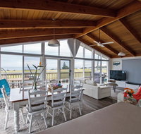 Stunning Waterfront only 10 minutes to Phillip Island - Pet Friendly - Sydney Tourism