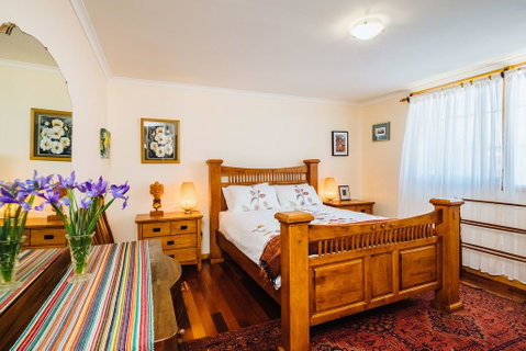 The Blue Beach House - Sydney Tourism 3
