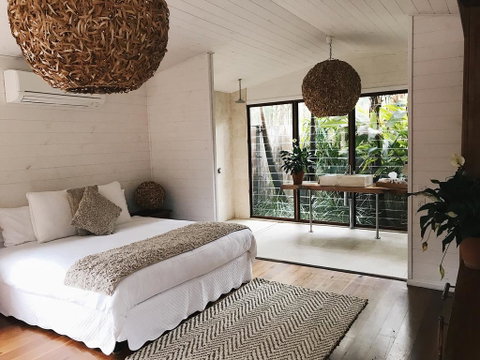 The Boathouses At Leaves & Fishes - Sydney Tourism 1