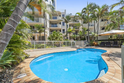 The Burlington Holiday Apartments - Sydney Tourism 0