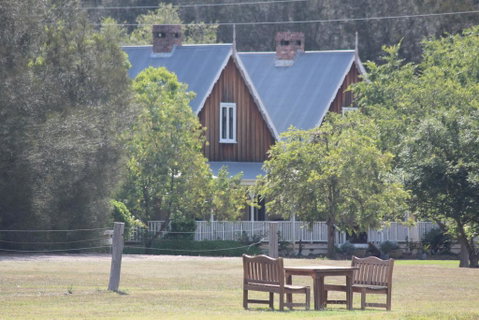 The Carriages Boutique Hotel And Vineyard - Sydney Tourism 0