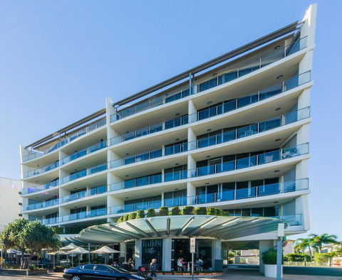 The Dunes Cotton Tree - Sydney Tourism 0