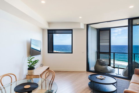 The Edge - Luxurious Waterfront Apartment - Sydney Tourism 0