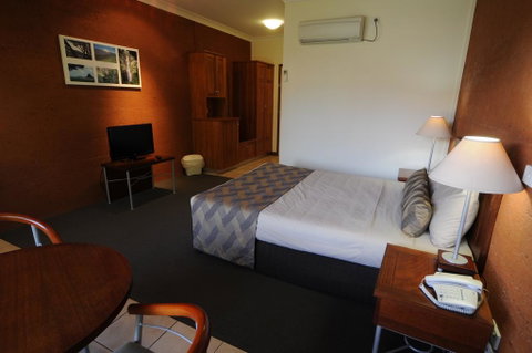 The Gidgee Inn - Sydney Tourism 3