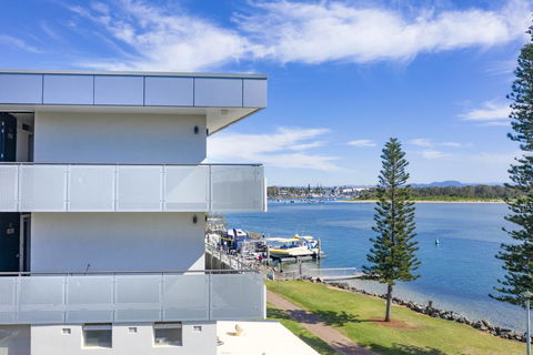 The Mid Pacific - Sydney Tourism 0