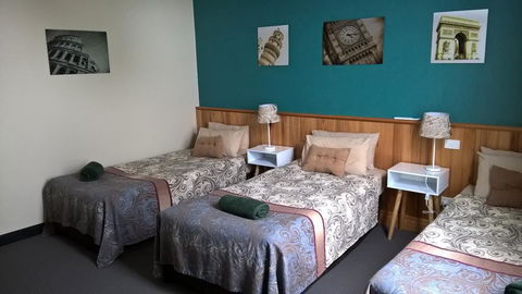 The Moe Motor Inn - Sydney Tourism 3