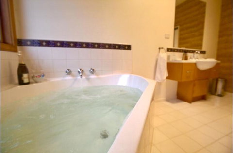 The Orchard Luxury Accommodation - Sydney Tourism 2