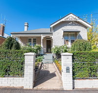 The Pearl on Prince  Stylish Cottage CBD Wifi - Sydney Tourism