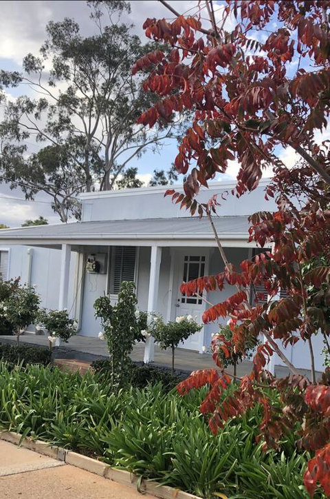 The Rested Guest 3 Bedroom Cottage West Wyalong - Sydney Tourism 3