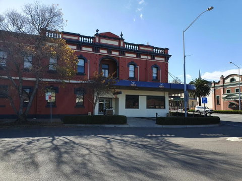 The Royal Hotel - Sydney Tourism 0