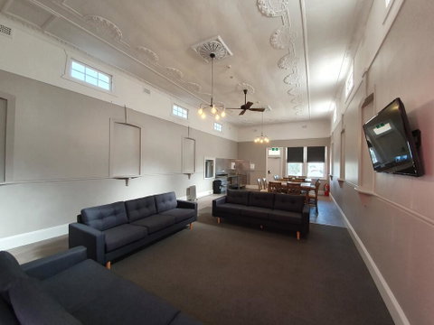 The Royal Hotel - Sydney Tourism 3