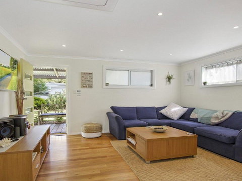 The Shabby Shell - Fresh And Inviting - Sydney Tourism 0