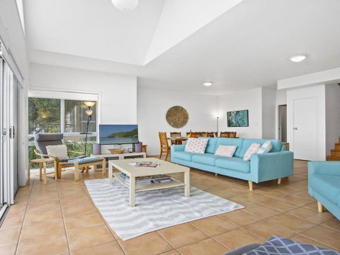 Tilbury Breeze - Ocean Views, Comfort And Style - Sydney Tourism 1