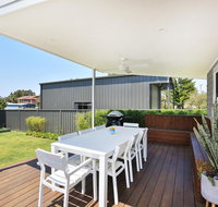 Tilly's Retreat - Pet Friendly - 3 Min Walk to Beach - Sydney Tourism