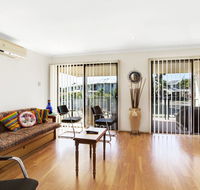 Townhouse in the heart of Port Stephens - Sydney Tourism