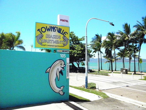 Townsville Seaside Apartments - Sydney Tourism 0