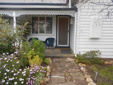 Travellers Rest B&B - Sydney Tourism 3