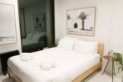 Trendy 1 Bedroom Apartment In The Heart Of Collingwood - Sydney Tourism 2