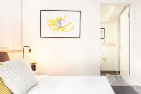 Trendy Loft Near Smith St. With Cosy Courtyard And Parking - Sydney Tourism 1