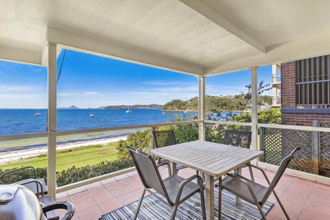 Tuscan Waterfront, Unit 1/213 Soldiers Point Road - Sydney Tourism 0