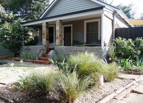 Twin Palms Castlemaine - Sydney Tourism 3