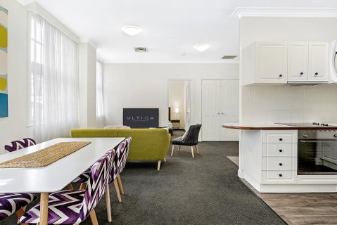 ULTIQA Rothbury Hotel - Sydney Tourism 1