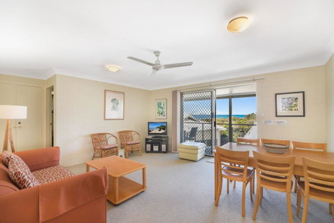 Unit 3 At 4 Pelican Street, Peregian Beach, Noosa Shire - Sydney Tourism 1
