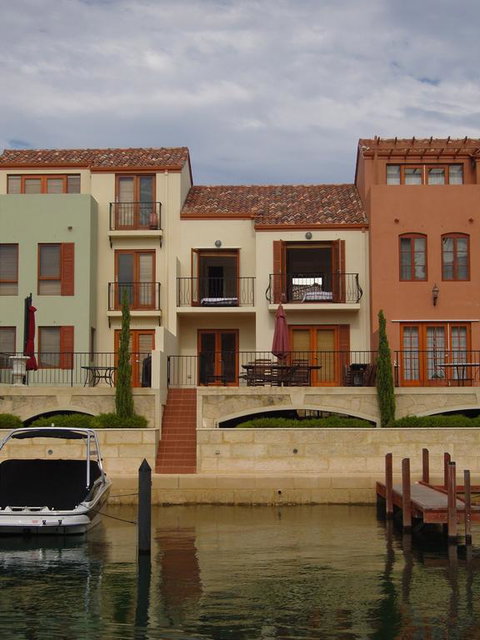 Venice At The Beach - Sydney Tourism 3