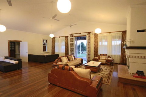 Verona House - Sydney Tourism 3