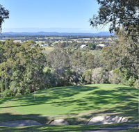 Villa 2br 540 Greenview Resort Condo located within Cypress Lakes Resort nothing is more central - Sydney Tourism