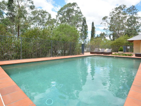 Villa 3br Beaujolais Luxe + Style Resort Condo Located Within Cypress Lakes Resort (nothing Is More Central) - Sydney Tourism 2