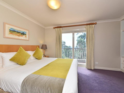 Villa 2br Vermentino Resort Condo Located Within Cypress Lakes Resort (nothing Is More Central) - Sydney Tourism 3
