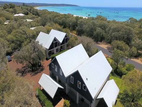 Villa 5 Whitesands - Sydney Tourism 0