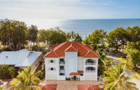 Villa Beach Palm Cove