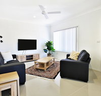 Villa Mare  Culburra - 4 Mins to Beach - Sydney Tourism