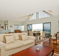 Villa Mer - stylish waterfront accommodation - Sydney Tourism