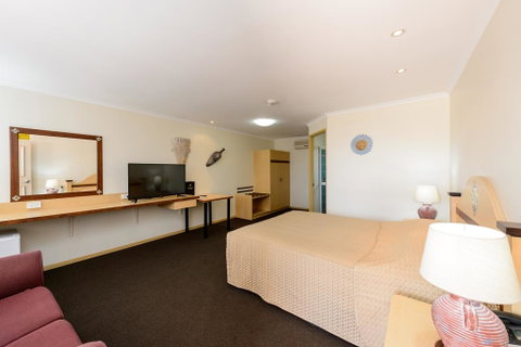 Villa Mirasol Motor Inn - Sydney Tourism 3