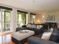 Book Pokolbin Accommodation Vacations Sydney Tourism Sydney Tourism