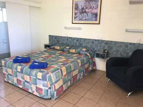 Wagon Wheel Motel - Sydney Tourism 2