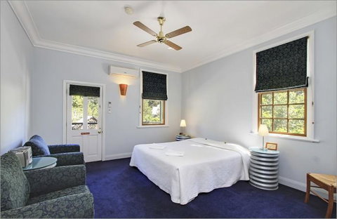 Walhalla's Star Hotel - Sydney Tourism 3