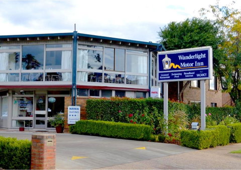 Wanderlight Motor Inn - Sydney Tourism 0